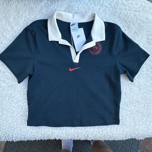 Women's Nike cropped collared t-shirt